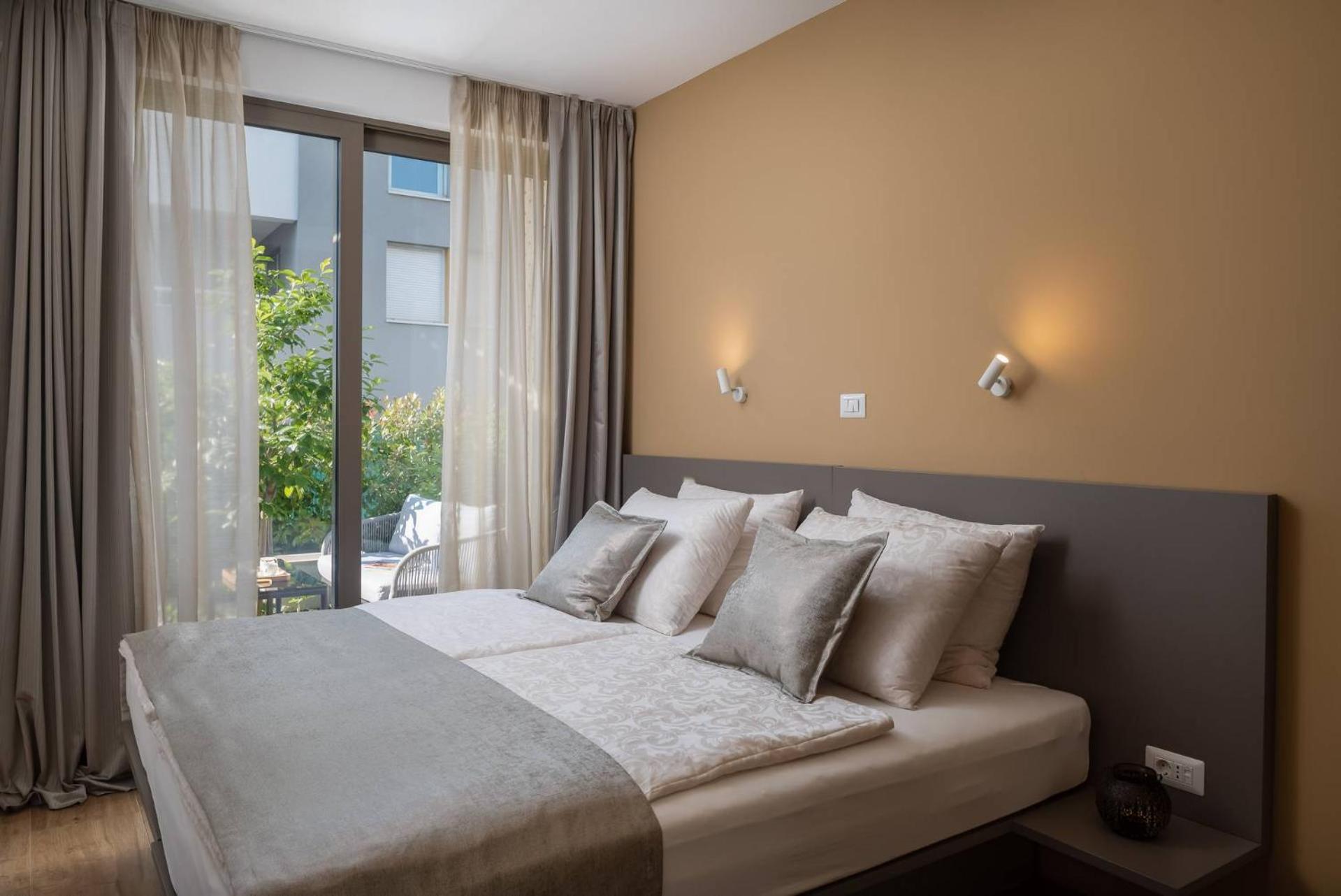 Dedaj Resort - Villa Tina Zadar Ruang foto